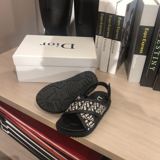 Kids' Shoes