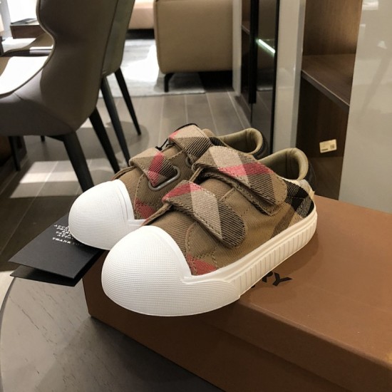 Kids' Shoes