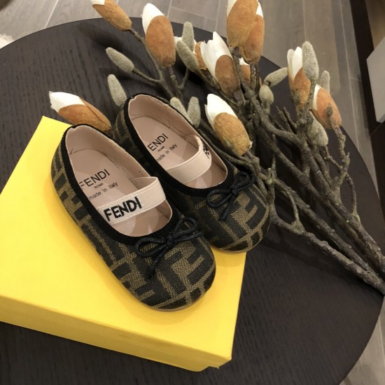 Kids' Shoes