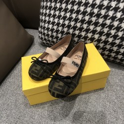 Kids' Shoes