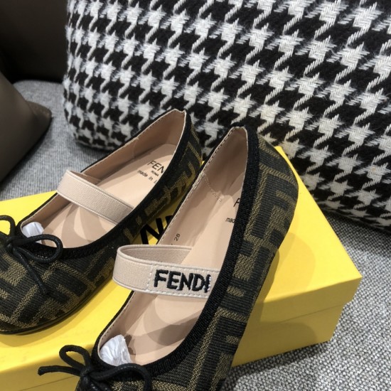 Kids' Shoes