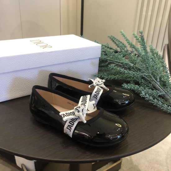 Kids' Shoes