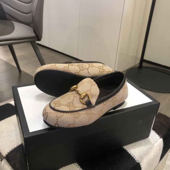 Kids' Shoes