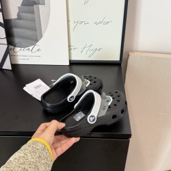 Kids' Shoes