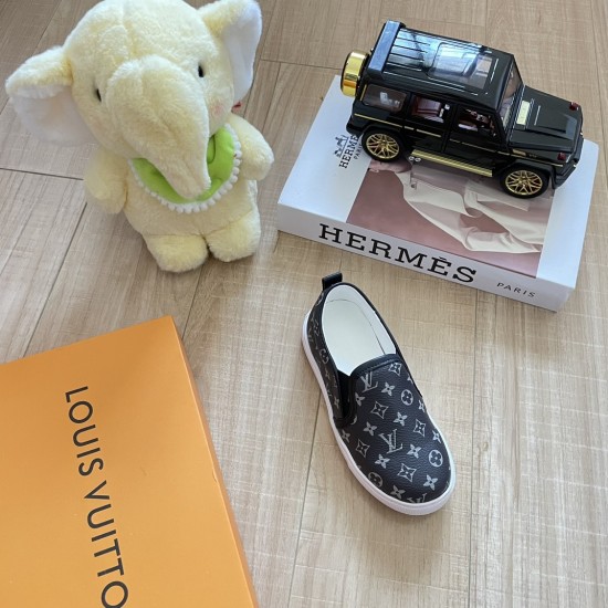 Kids' Shoes