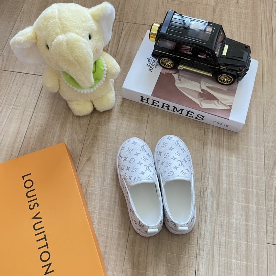 Kids' Shoes