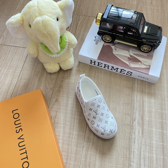 Kids' Shoes