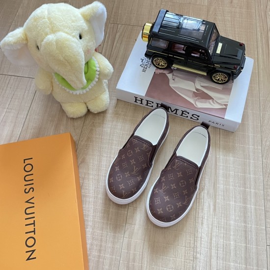 Kids' Shoes