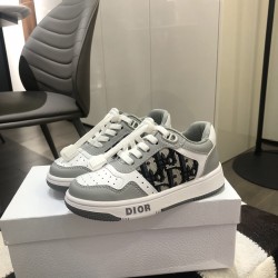 Kids' Shoes