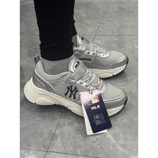 Kids' Shoes
