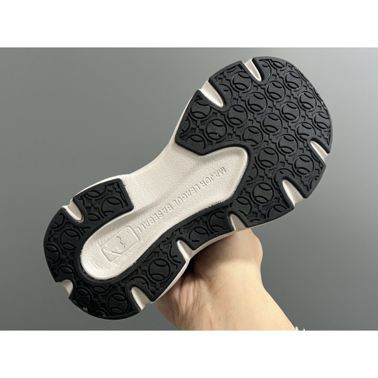 Kids' Shoes