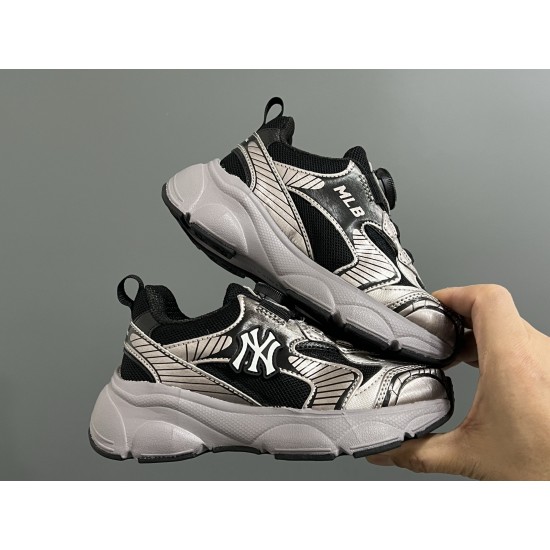 Kids' Shoes