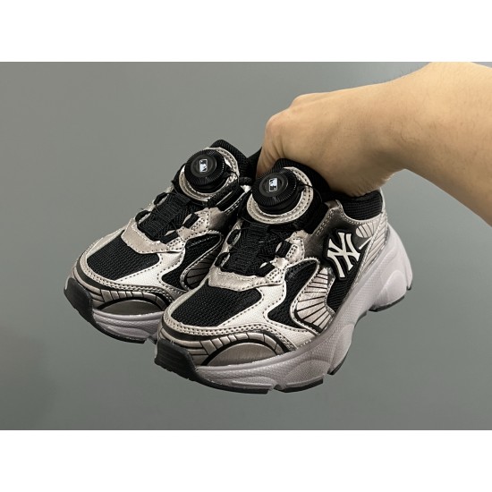 Kids' Shoes