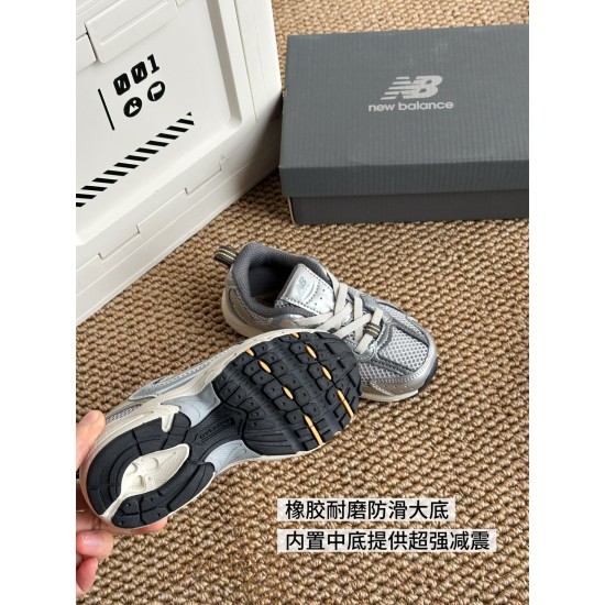 Kids' Shoes