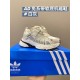 Kids' Shoes