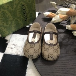 Kids' Shoes