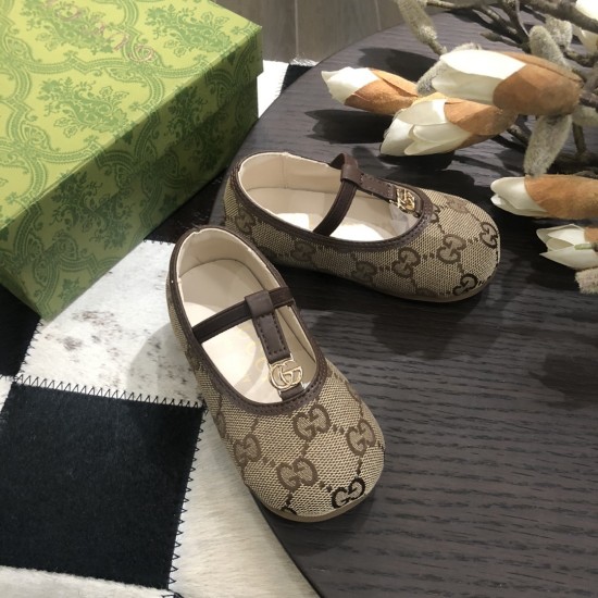 Kids' Shoes