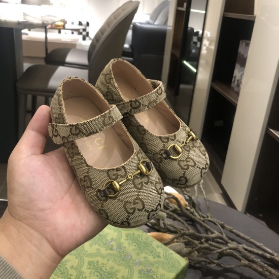 Kids' Shoes