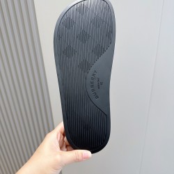 Burberry Shoes: Top Quality