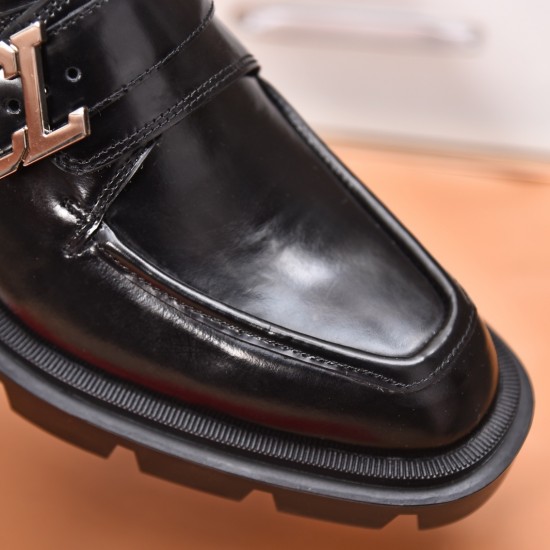 CL Shoes: Top Quality