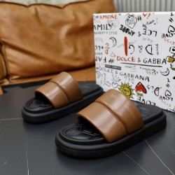 DG Shoes: Top Quality