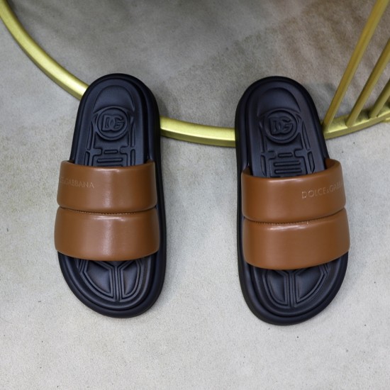 DG Shoes: Top Quality