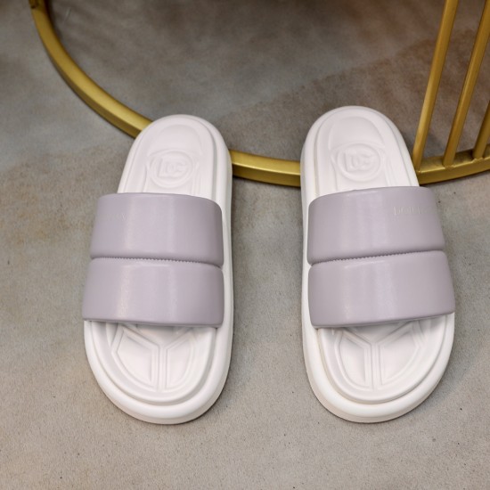 DG Shoes: Top Quality