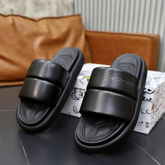 DG Shoes: Top Quality