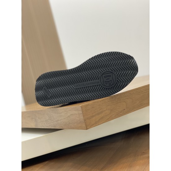 DG Shoes: Top Quality
