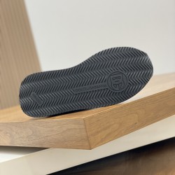 DG Shoes: Top Quality