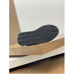 DG Shoes: Top Quality