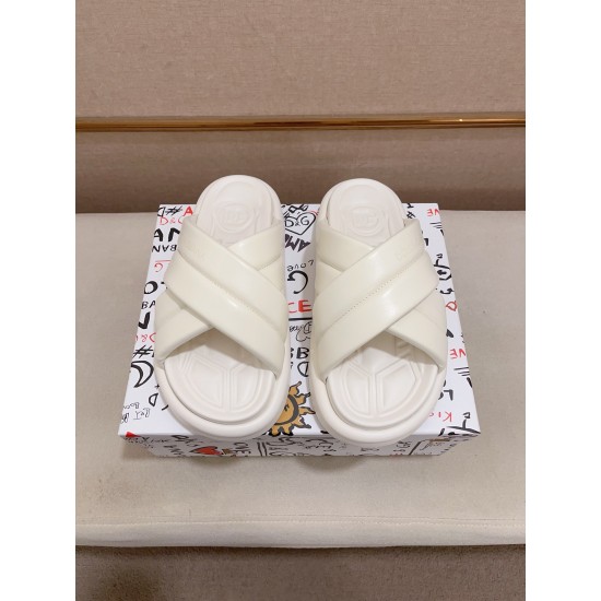 DG Shoes: Top Quality