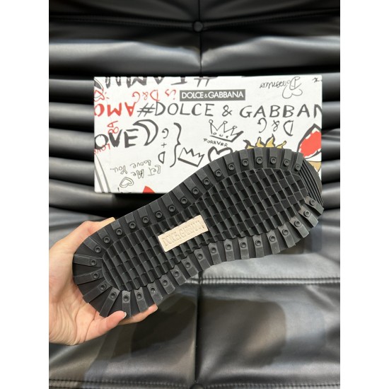 DG Shoes: Top Quality