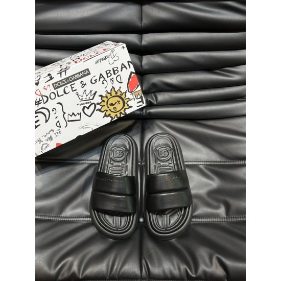 DG Shoes: Top Quality