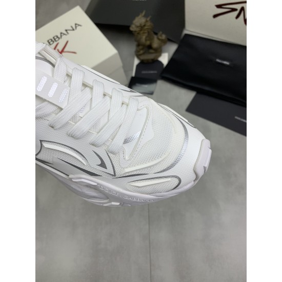 DG Shoes: Top Quality