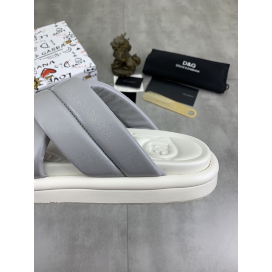 DG Shoes: Top Quality