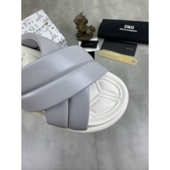 DG Shoes: Top Quality