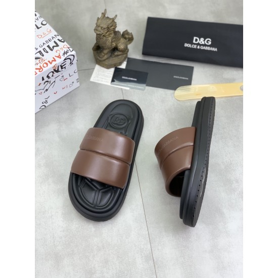 DG Shoes: Top Quality