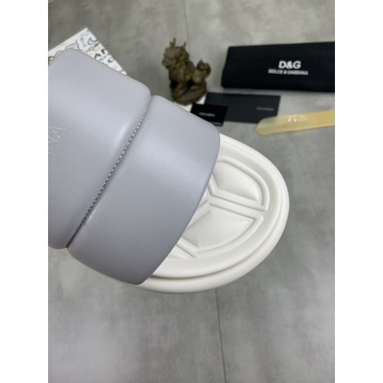 DG Shoes: Top Quality