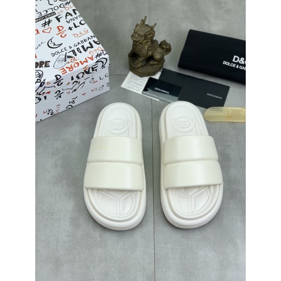 DG Shoes: Top Quality