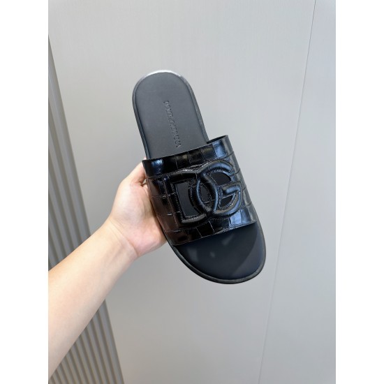 DG Shoes: Top Quality