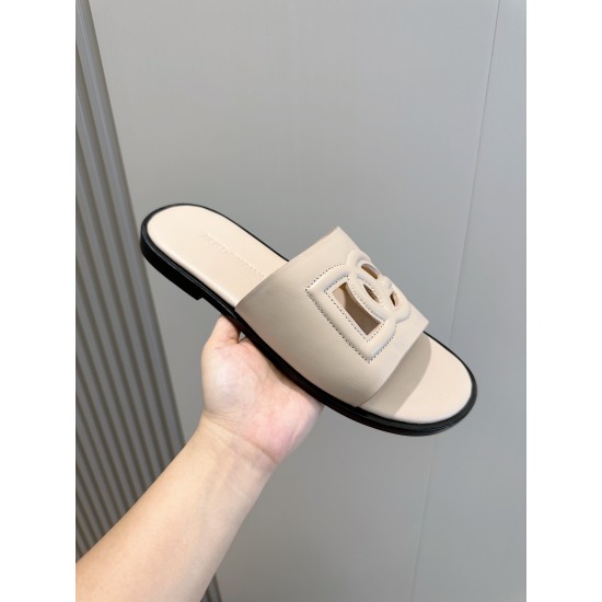 DG Shoes: Top Quality