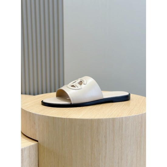 DG Shoes: Top Quality