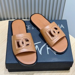 DG Shoes: Top Quality