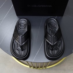 DG Shoes: Top Quality