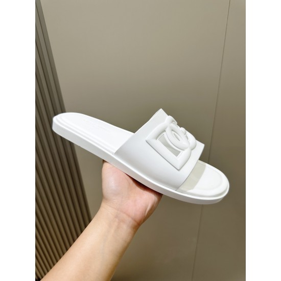 DG Shoes: Top Quality