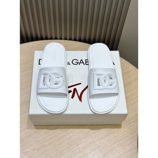 DG Shoes: Top Quality