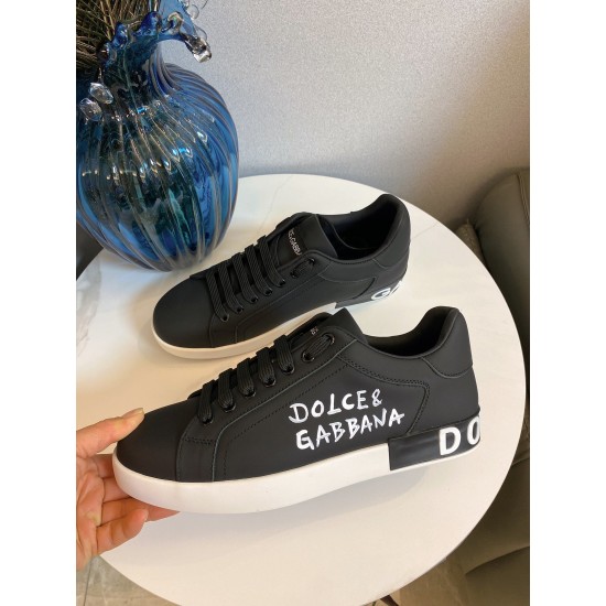 DG Shoes: Top Quality