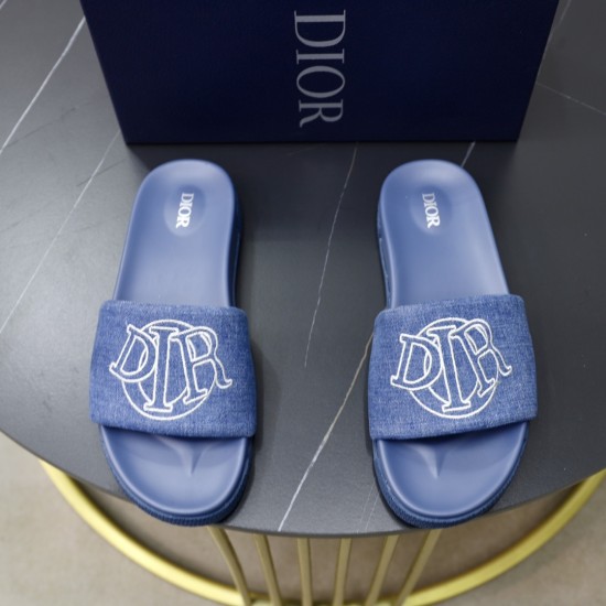Dior Shoes: Top Quality
