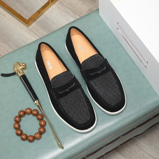 Dior Shoes: Top Quality